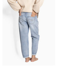 Load image into Gallery viewer, HEST Giusy Jeans