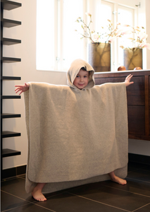 GROWING UP Bathing Poncho (405)